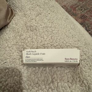 Rare Beauty Soft Pinch Blush in Hope